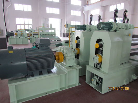 0.3-3x1600mm دستگاه برش نوار فولادی 100 متر در دقیقه قابل تنظیم