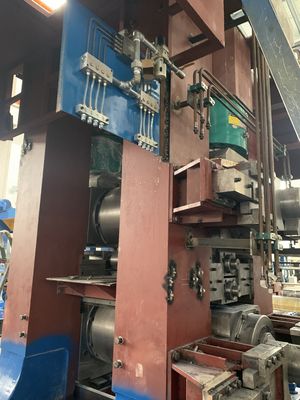 Ø205 × 750 / Ø 650 × 700 750 میلی متر 4 Hi Reversing دستگاه نورد سرد سرد با AGC کنترل شده توسط PLC برای غیر ترشی شدن داغ